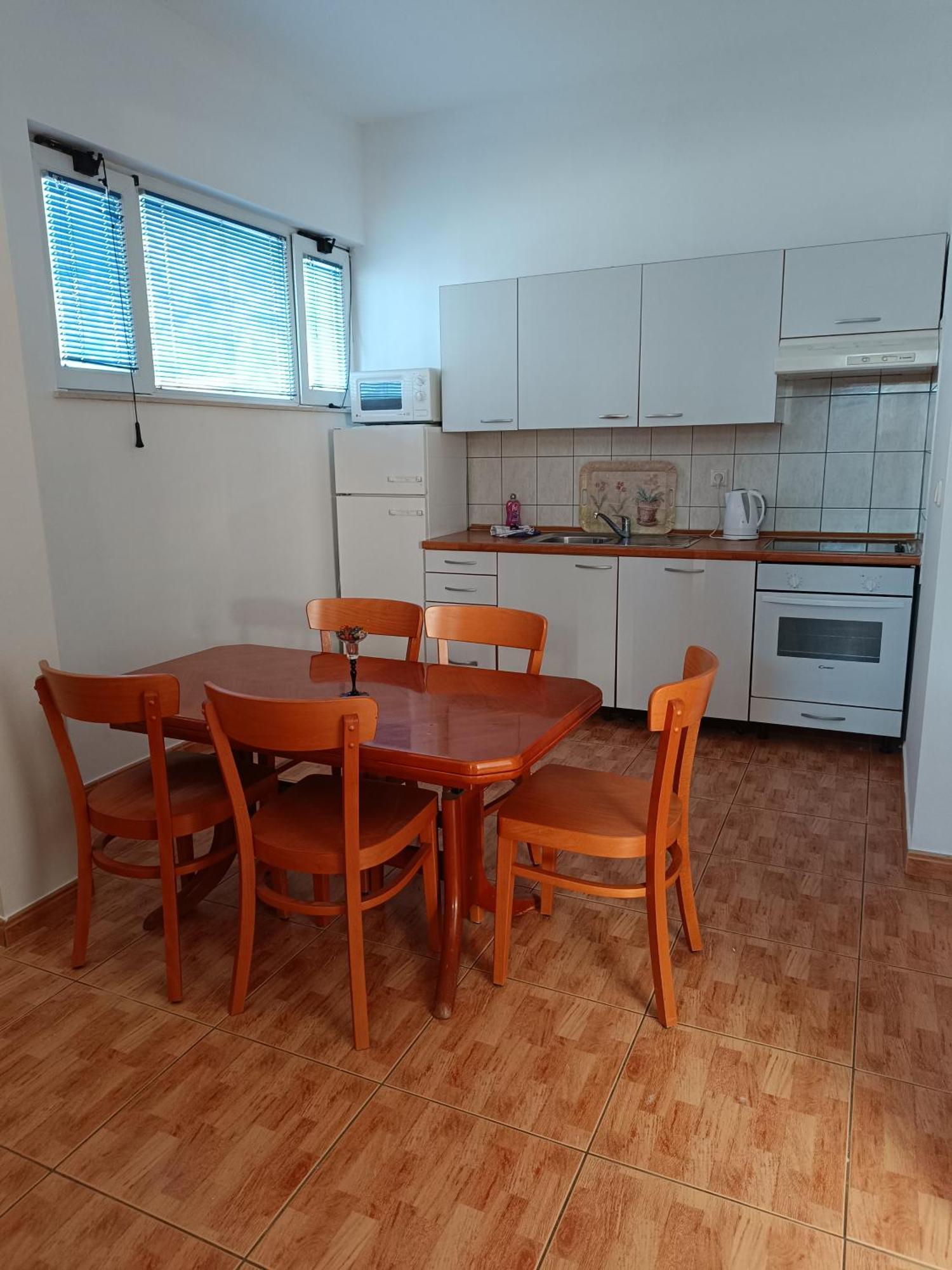 Apartmani "Radi" Baška Voda Værelse billede