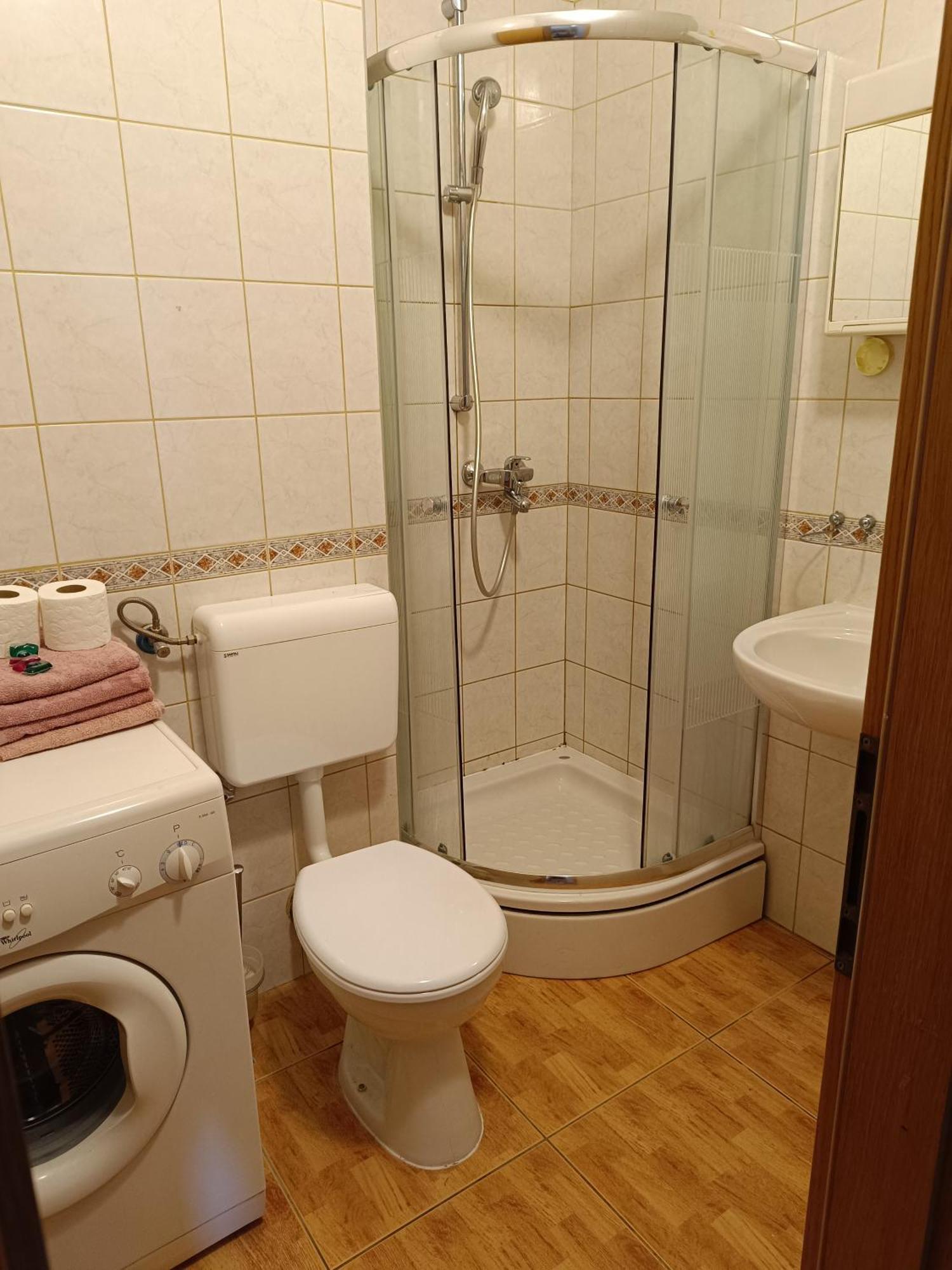 Apartmani "Radi" Baška Voda Værelse billede