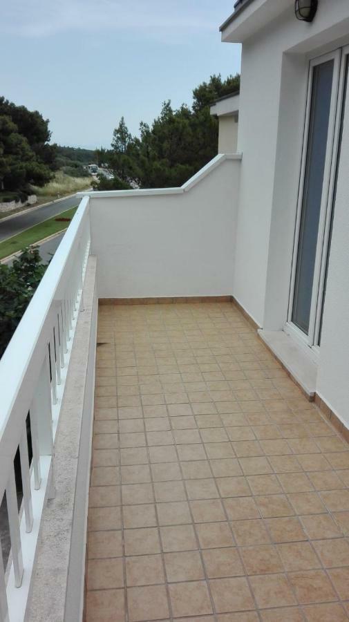 Apartmani "Radi" Baška Voda Eksteriør billede